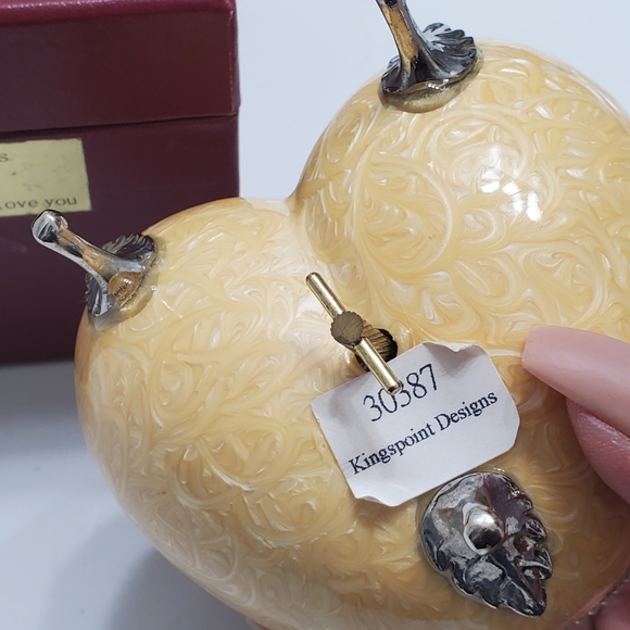 NEW Kingston Designs Heart Egg Musical Jewelry Box I Will Always Love You ❤️ - Picture 6 of 12